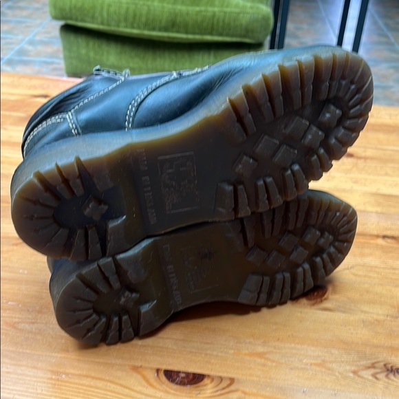 Dr martens made in England Leather Ankle Boots - Picture 7 of 8